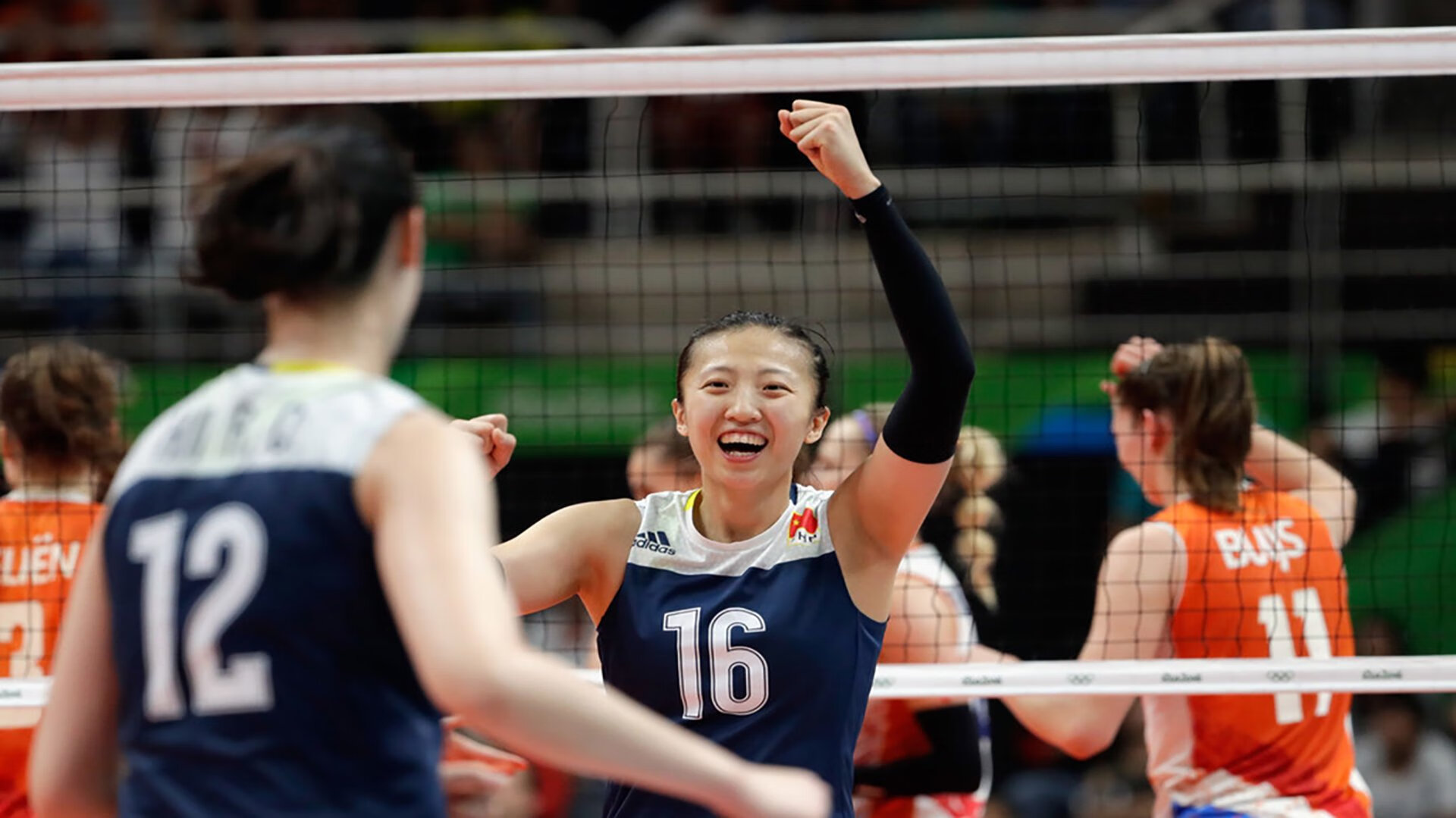 瑞士队教练压力巨大！，莎拉波娃遭遇五持续失利观众掌声雷动